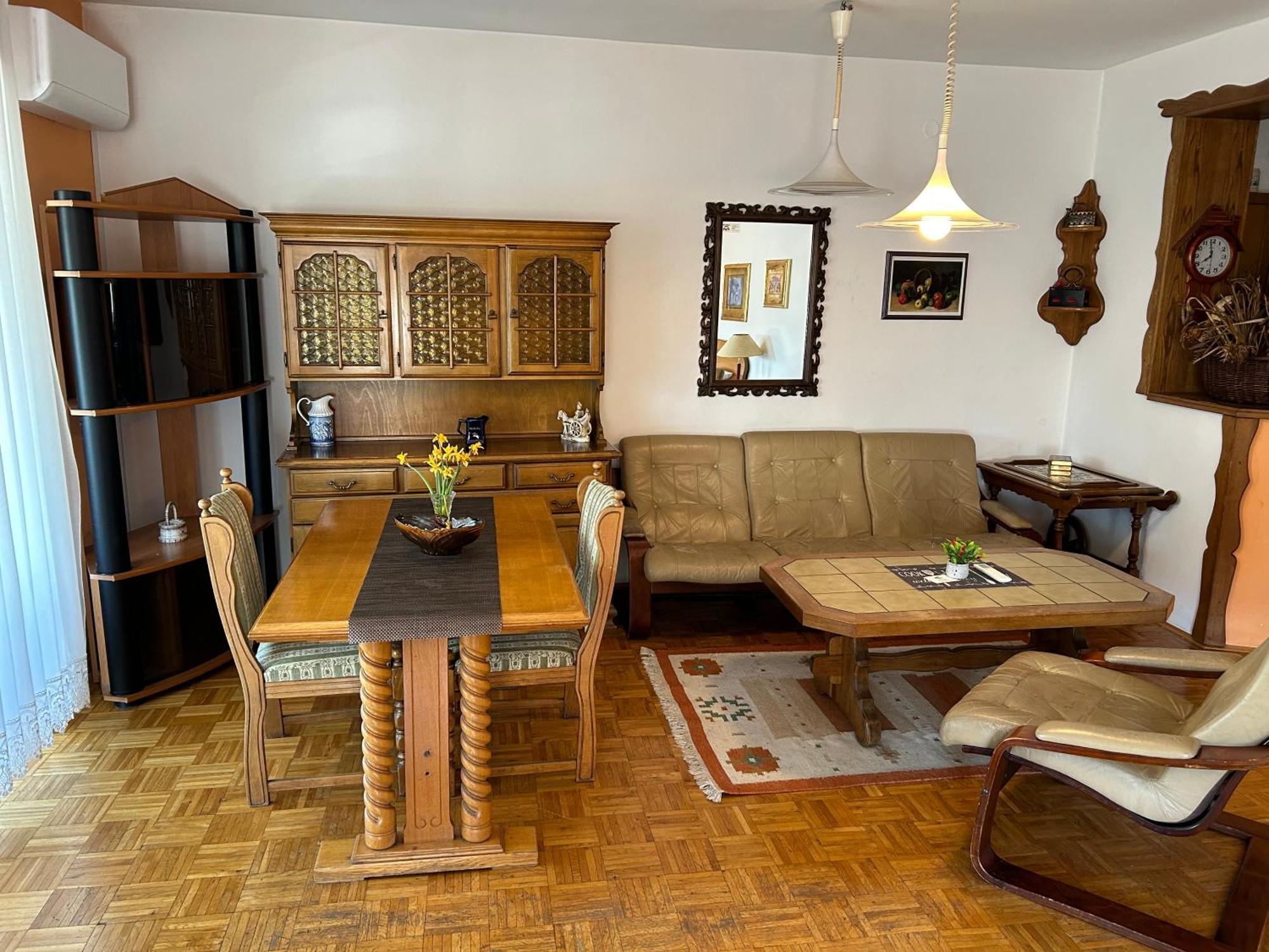 Hondo Rooms & Apartments SJJ Esterno foto